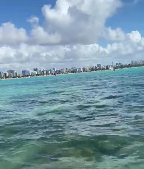 Na Beira Mar De Pajucara - Edificio Neo 2 - Apartamento Com 02 Quartos - Tem Varanda- Vista Lateral Do Mar - Avenida Doutor Antonio Gouveia 1081- Consumo Eletrico E Pago No Ckeck-Out 1Kwh E 1,35 Reias Maceió Buitenkant foto