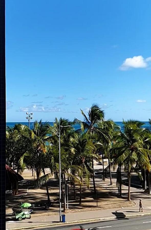 Na Beira Mar De Pajucara - Edificio Neo 2 - Apartamento Com 02 Quartos - Tem Varanda- Vista Lateral Do Mar - Avenida Doutor Antonio Gouveia 1081- Consumo Eletrico E Pago No Ckeck-Out 1Kwh E 1,35 Reias Maceió Buitenkant foto