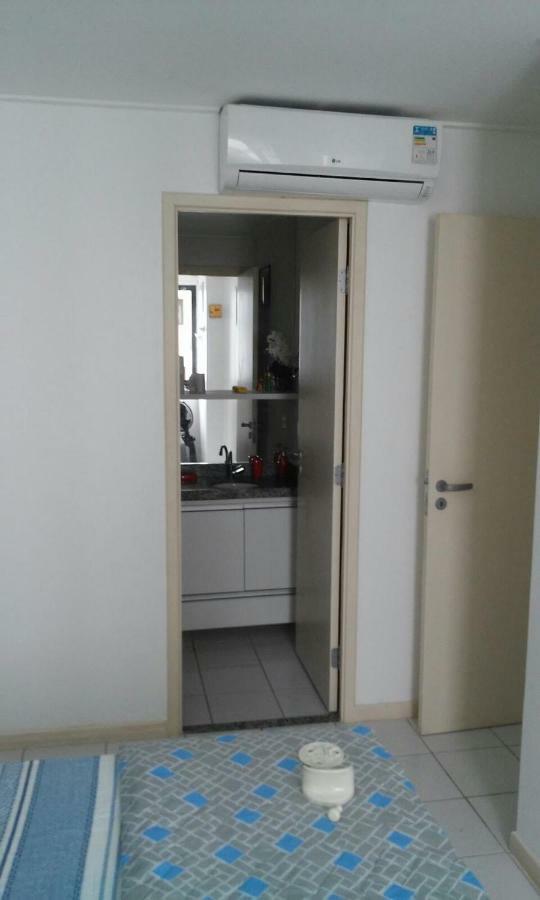 Na Beira Mar De Pajucara - Edificio Neo 2 - Apartamento Com 02 Quartos - Tem Varanda- Vista Lateral Do Mar - Avenida Doutor Antonio Gouveia 1081- Consumo Eletrico E Pago No Ckeck-Out 1Kwh E 1,35 Reias Maceió Buitenkant foto