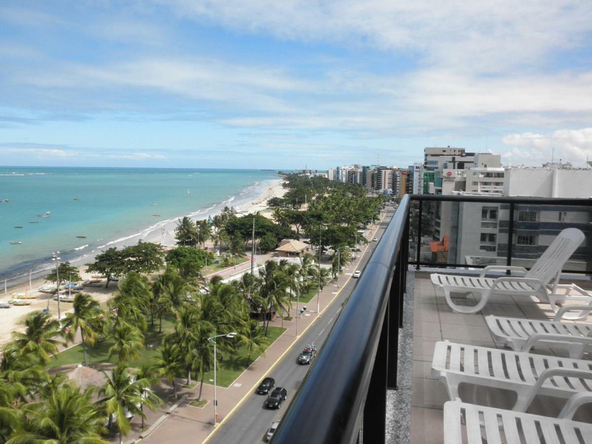 Na Beira Mar De Pajucara - Edificio Neo 2 - Apartamento Com 02 Quartos - Tem Varanda- Vista Lateral Do Mar - Avenida Doutor Antonio Gouveia 1081- Consumo Eletrico E Pago No Ckeck-Out 1Kwh E 1,35 Reias Maceió Buitenkant foto