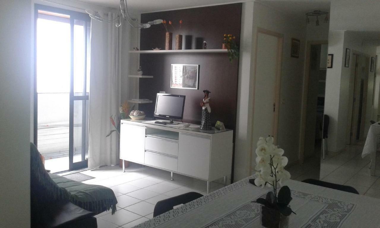 Na Beira Mar De Pajucara - Edificio Neo 2 - Apartamento Com 02 Quartos - Tem Varanda- Vista Lateral Do Mar - Avenida Doutor Antonio Gouveia 1081- Consumo Eletrico E Pago No Ckeck-Out 1Kwh E 1,35 Reias Maceió Buitenkant foto
